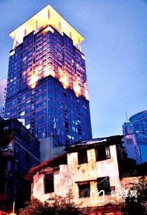 重慶 在最市(shì)井與最奢華之間(jiān)